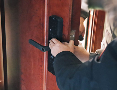 龙圩24小时上门开锁公司